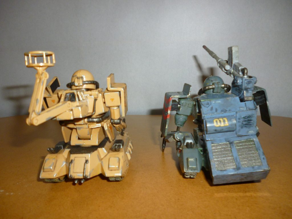 リアビューの比較その2です。こうして比べてみると、さすがに違いが際立ちますね。というか、自分で言うのもなんですがどちらも個性的です。