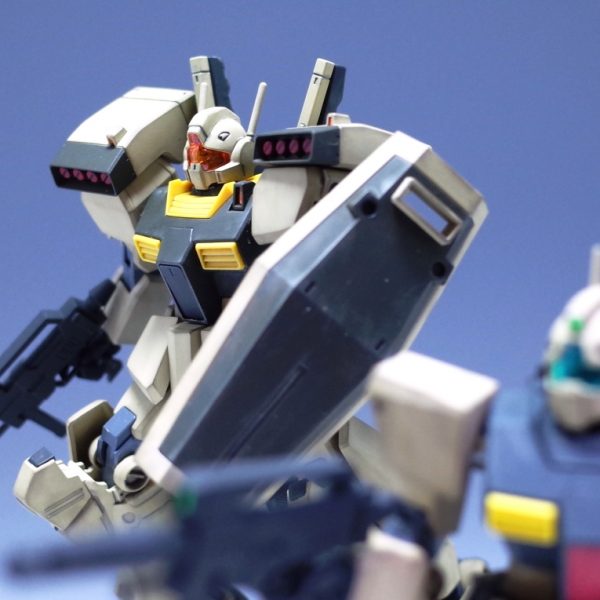 　1/144 HGUC ジムⅢ(デザートカラー)　