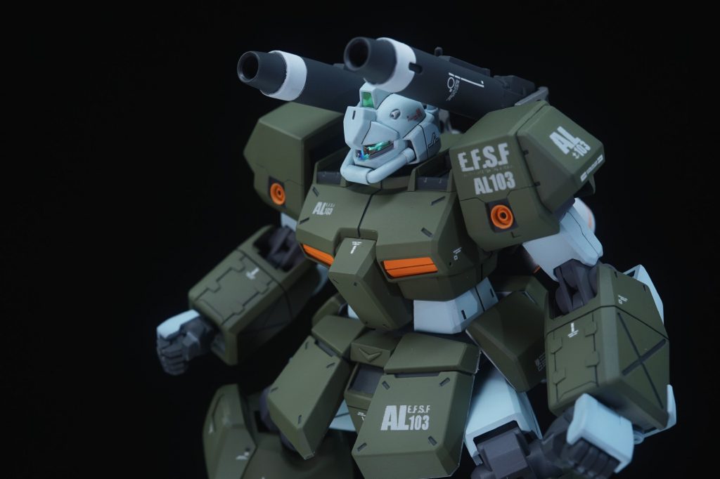 ## ・ビームキャノン＆バルカン

バックパックから伸びる野太いキャノンが最大のチャームポイントですよね～(*>ω