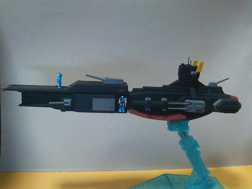 サラミス改装型試作ＭＳ軽空母　『ストックホルム』　–3枚目/制作者：LUCIOLE