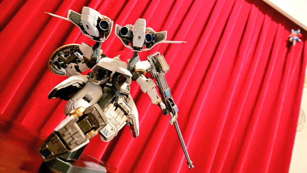 ブースターフル展開。
後ろ姿がヤバイですね。