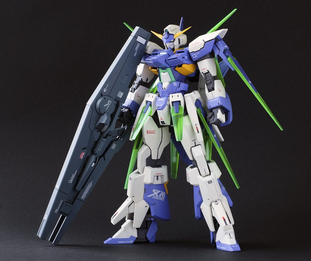 ガンダムAGE-FX–2枚目/制作者：イタミテック