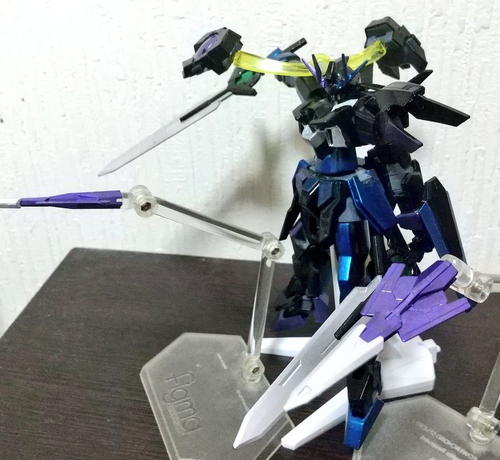 大型ソードの小刃はビットとしても活用出来ます。