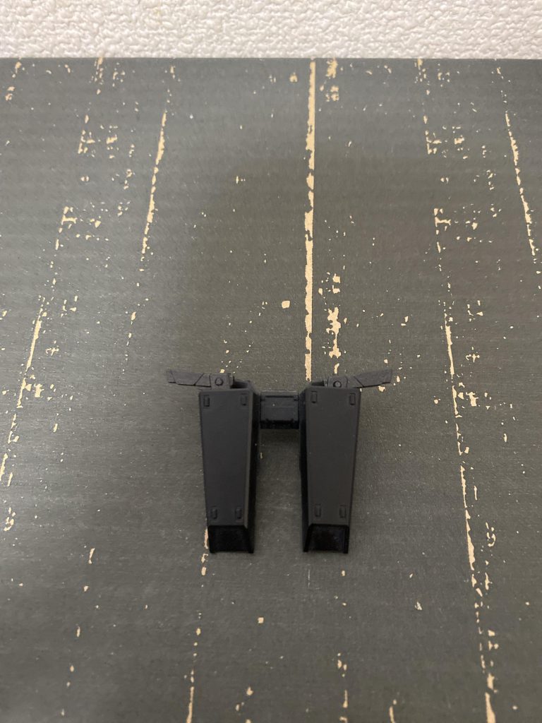 リアスカートにホルダーがあります。