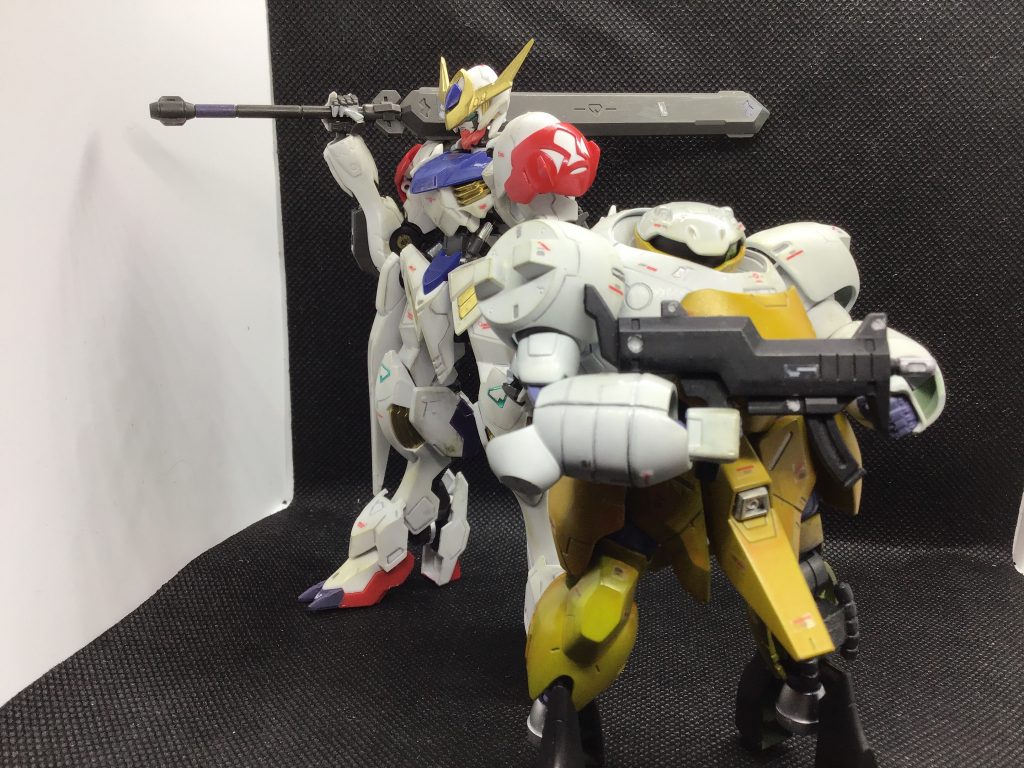 以前作ったバルバトスルプスと。マンロディとバルバトス系をミキシングしたいな とか思ってます。