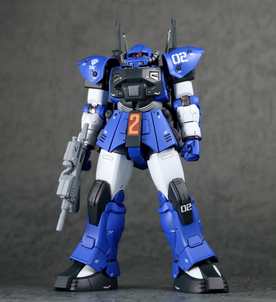 やっぱアオリが似合う