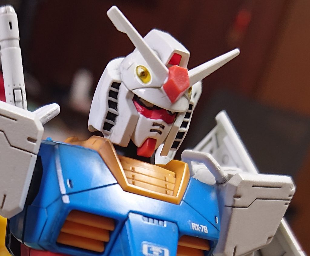 顔塗装終わったとこです、腕プルプルでした笑