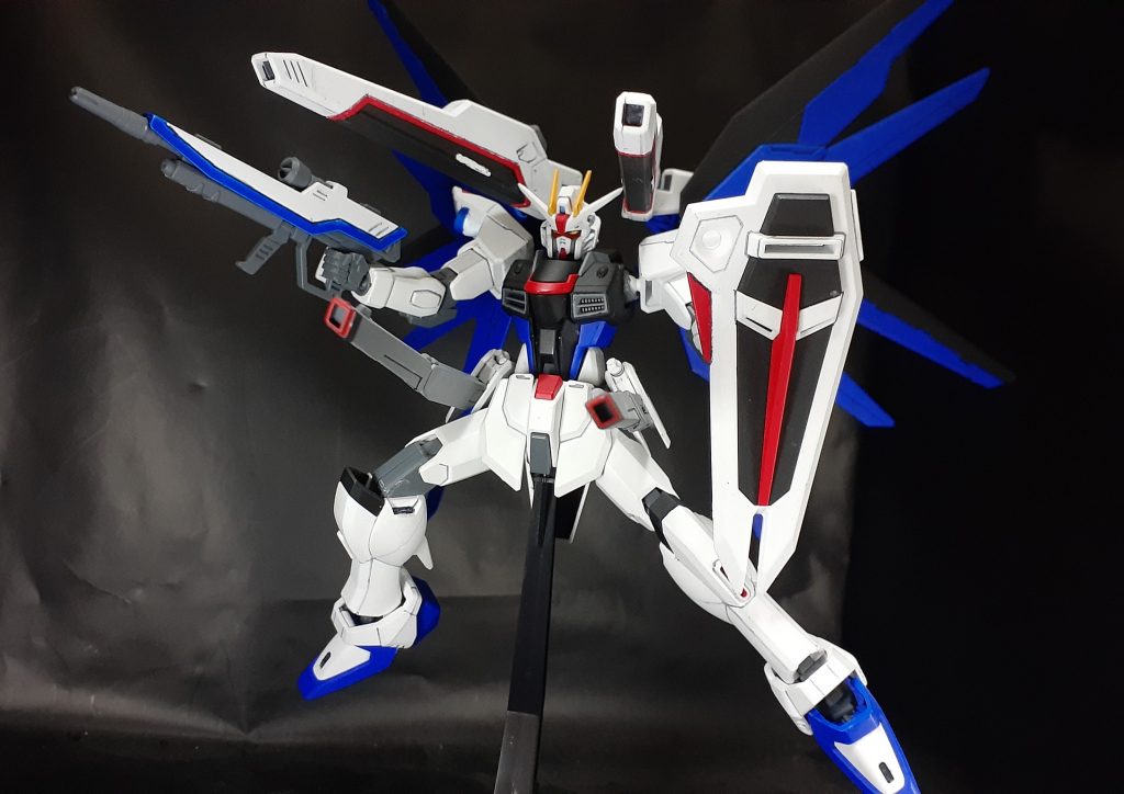 ハイマットフルバースト
右のレールガンがちょっと上過ぎてしまった…