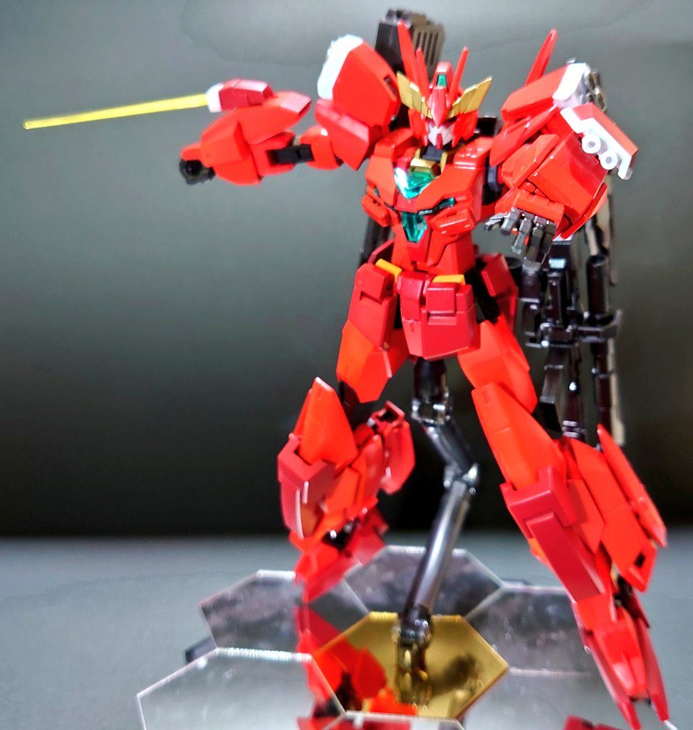 武装④腕部ビームソード
武装⑤シールドバルカン