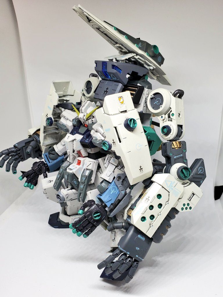 オリジナルヘイズル–3枚目/制作者：燃え盛るレタス