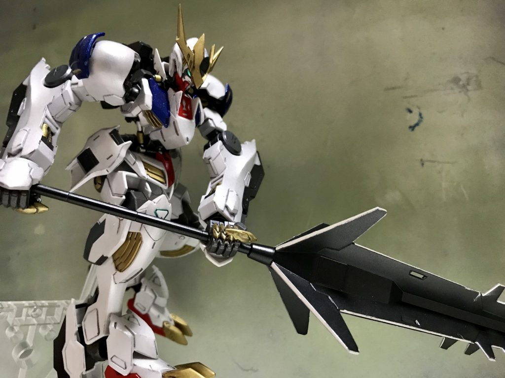 グシャ！
み、三日月さん！ コワいですょ！！
    +