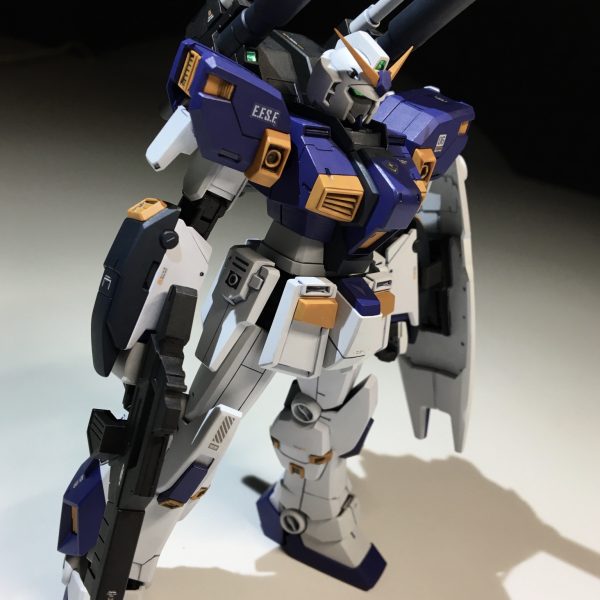 ガンダム6号機「マドロック」