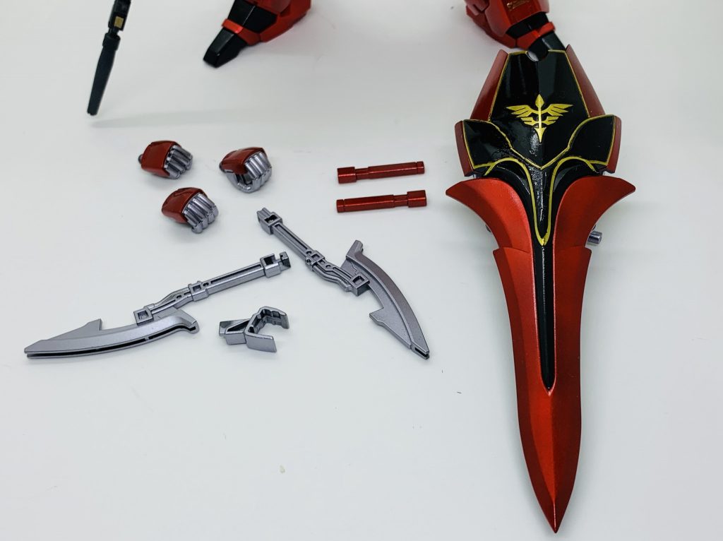 装備一式です。盾のエングレービングだけは二度とやりたくないです()
+