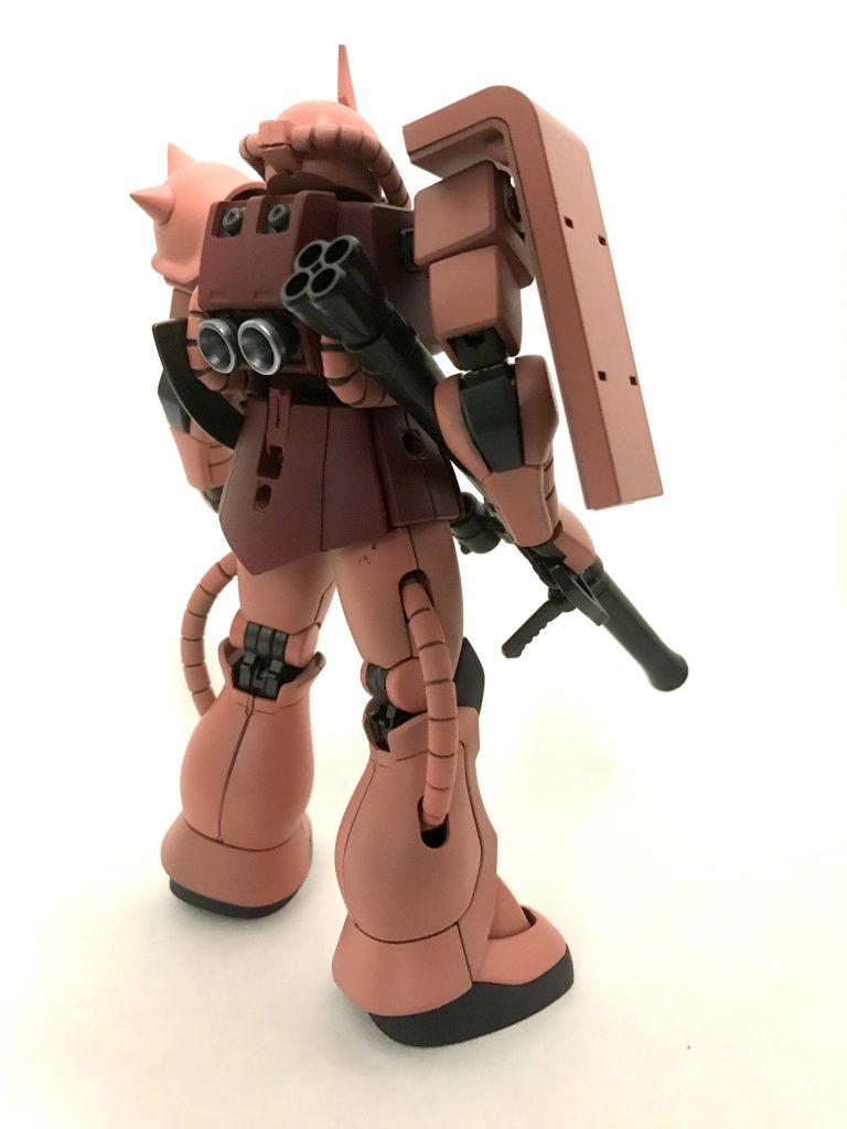 HGUC:シャア専用ザクⅡ–2枚目/制作者：Shin106u