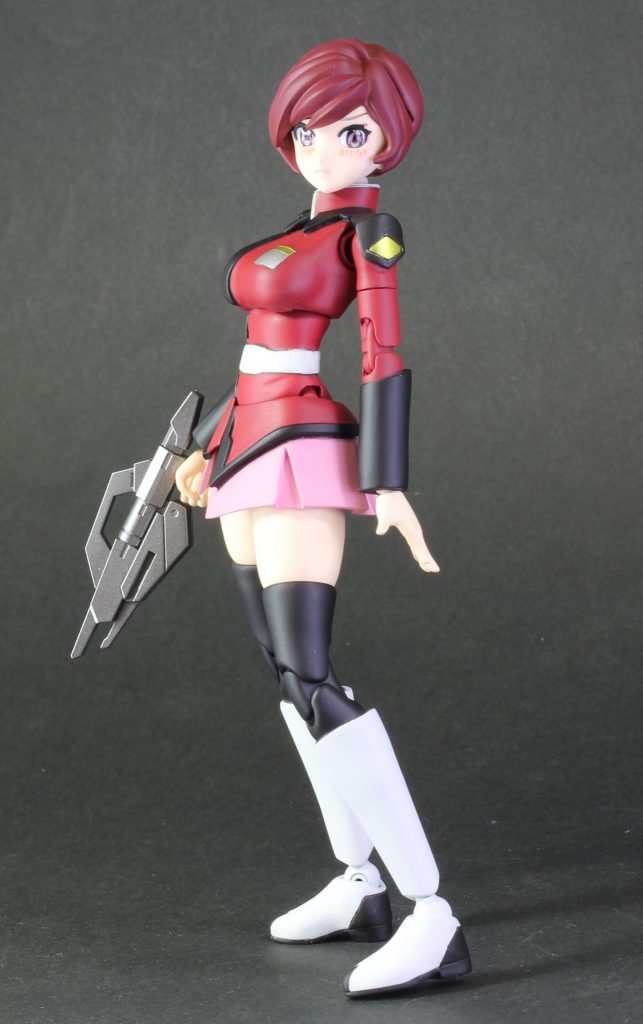 前作の顔パーツと比べてすっかり可愛らしい感じです。