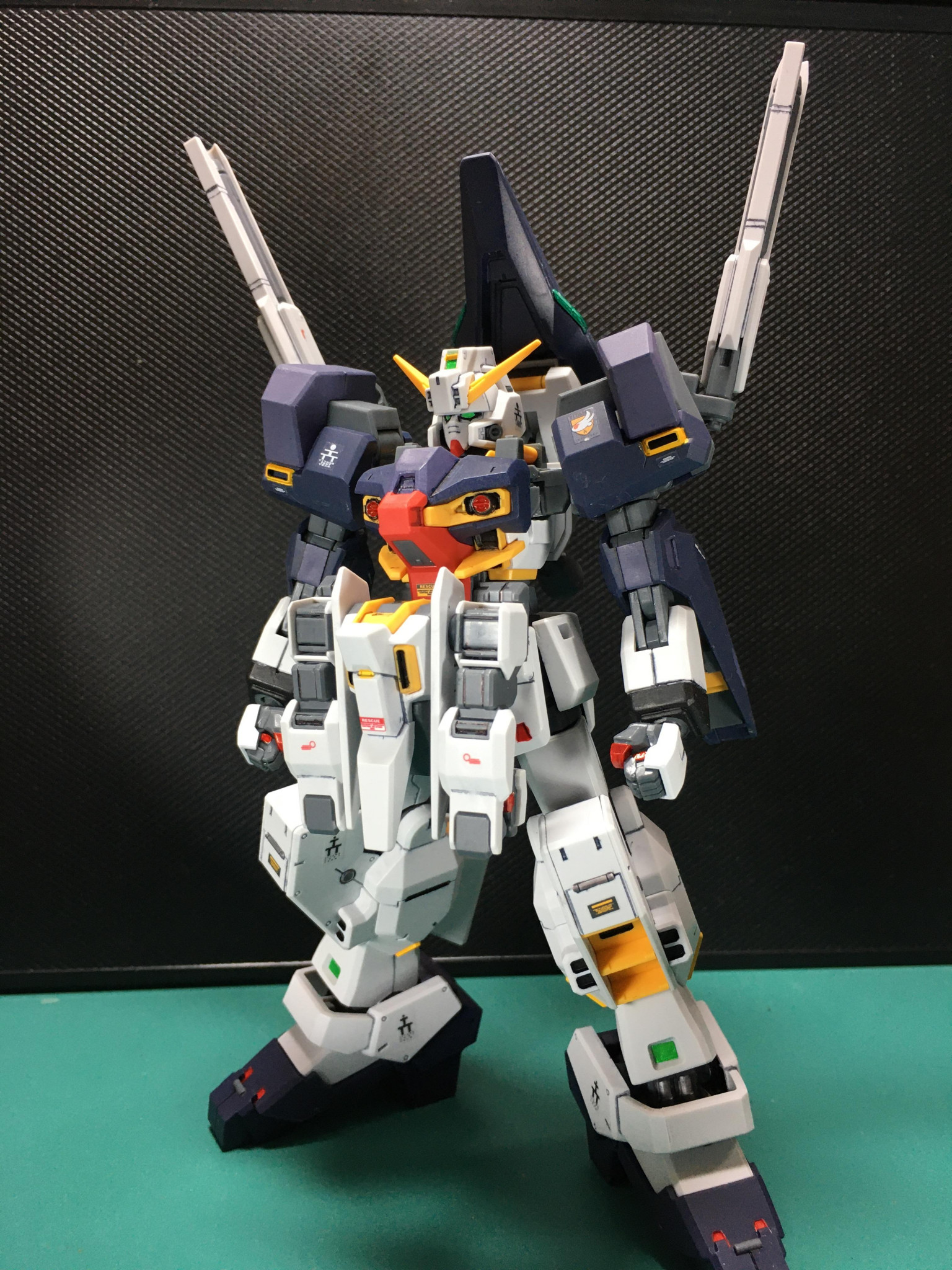 超可爱の 【PB限定商品】ＨＧ ガンダムＴＲ-１ ［ハイゼンスレイ