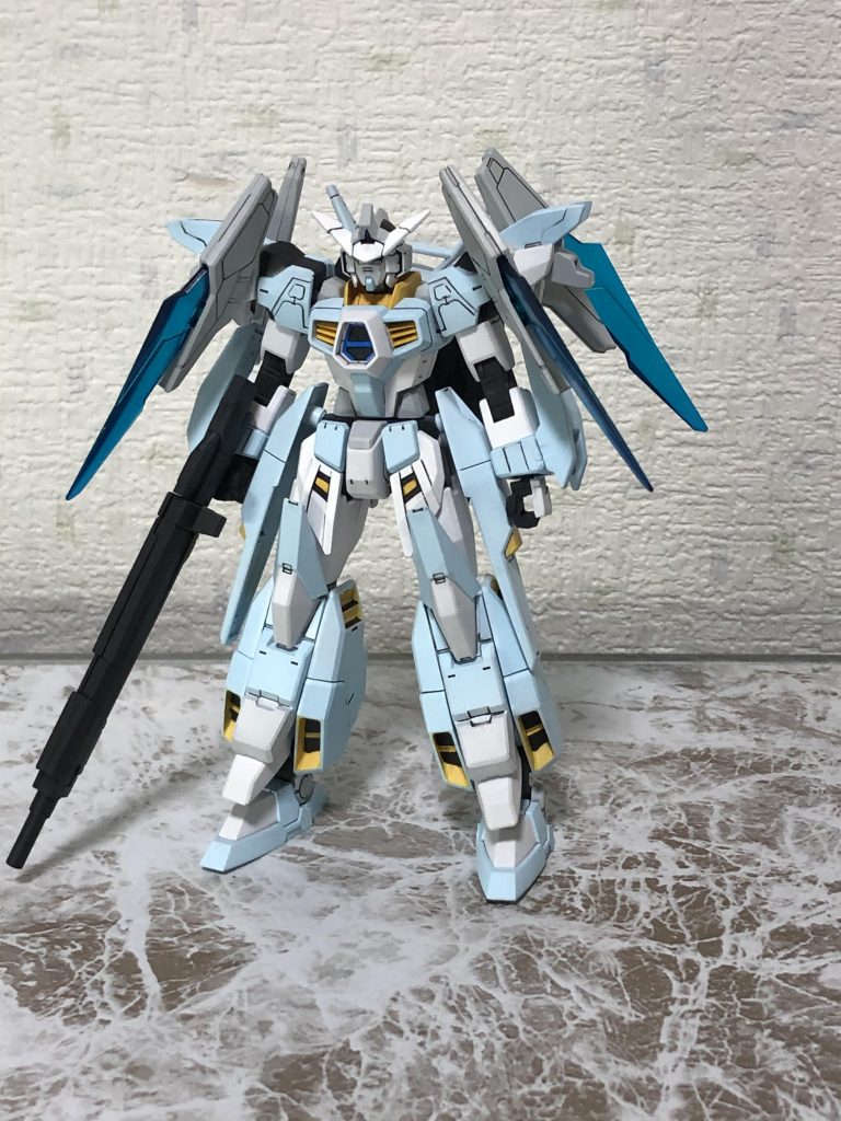 正面しっかり絵と同じように塗装したのですが青が少し明る過ぎる感じになってしまいました