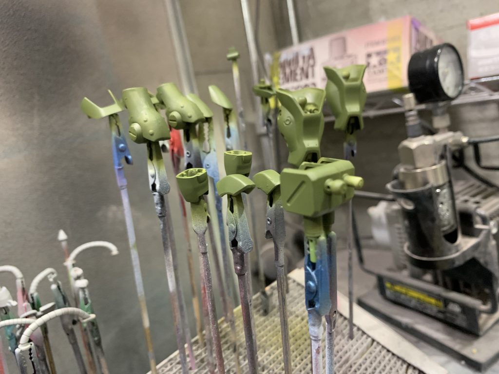 ミスターカラーのラッカー系塗料を使用このあとグラデーションをかけました細吹きは修行が必要