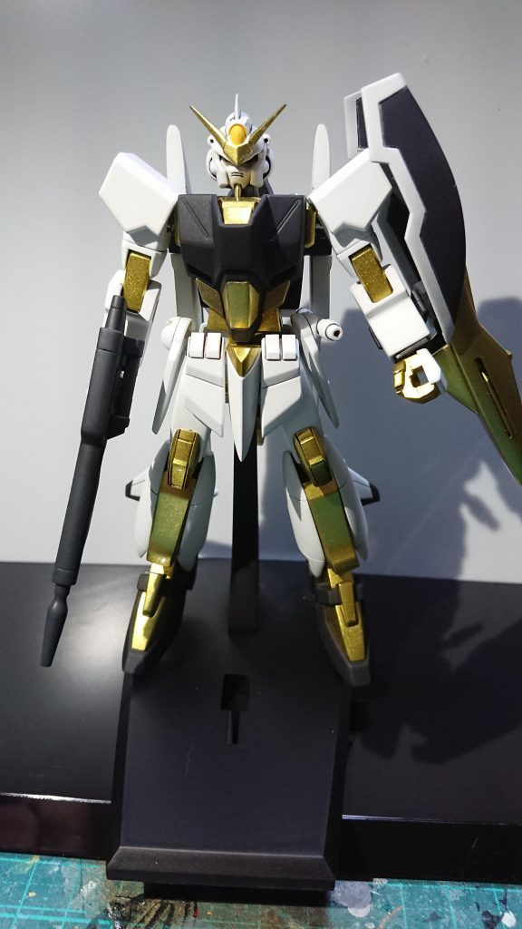 フェイズシフト対応型ムラサメ
ストライクフリーダムの装甲データを元に試験的に開発された機体
間接部はストライクフリーダムの技術が反映されている