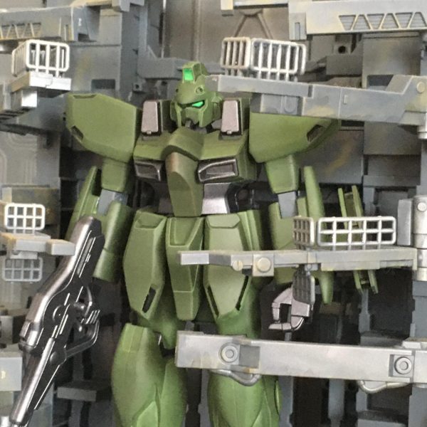 HG１／１００ガンイージ