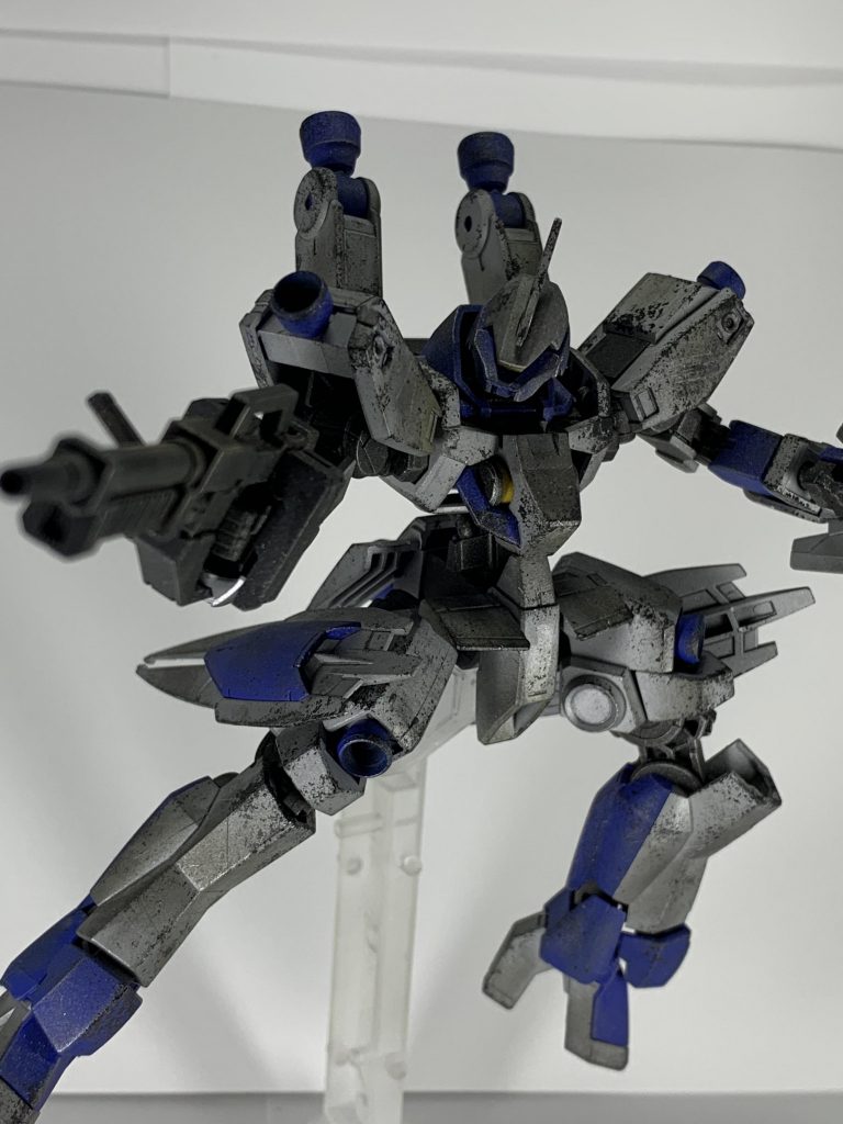 ウェザリングマスターのガンメタルを吹きました。