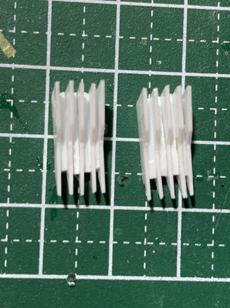 アンクルの内部にはこちらも初めてのしいたけディテールを施してみました✨