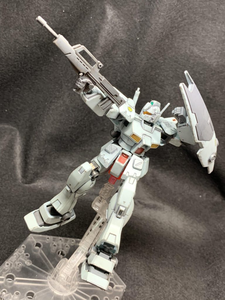 古いキット故に3ミリ軸スタンドが使えないのでまぁ制限ありますね…