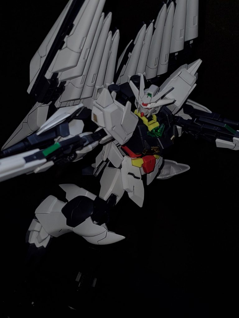 コイツのライフルも連射モードと高出力モードに切り替え出来るらしい。どこで見たんだっけ．．．