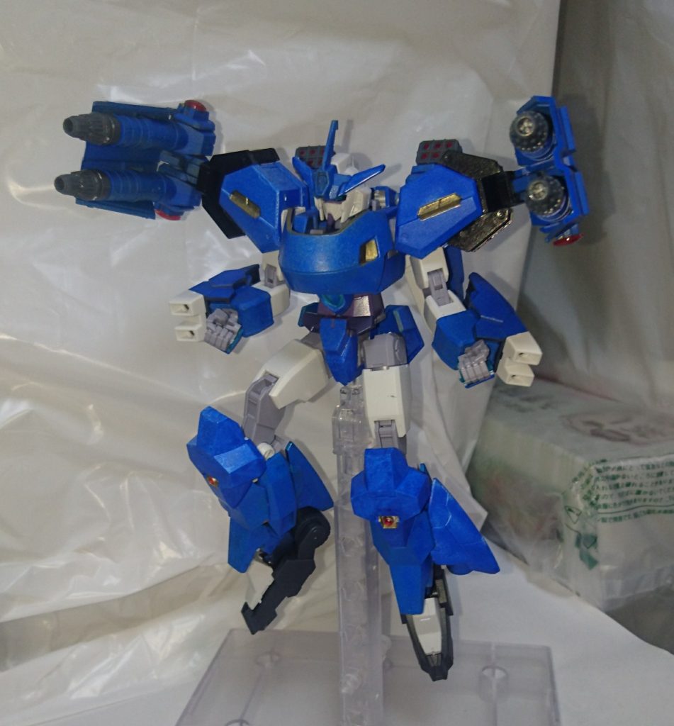 ディアブロといえば、リニアレールガン。
(コトブキヤのパーツを使って作成。)
スパロボEXのディアブロの使い勝手は異常だったなあ。(射程が10もあった)