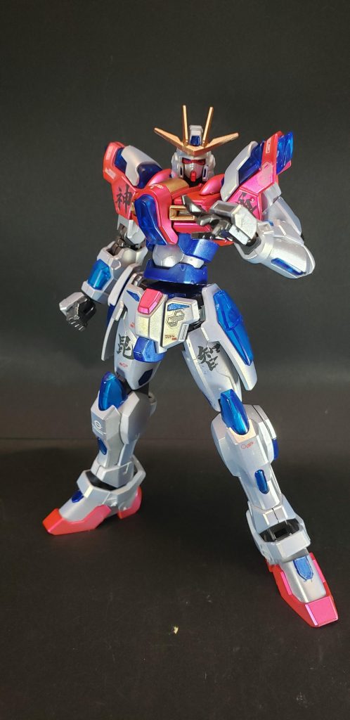 HG トライバーニングガンダム–2枚目/制作者:鈴木 克海