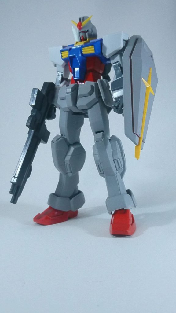 肩と頭と腰をOガンダムに変えました。