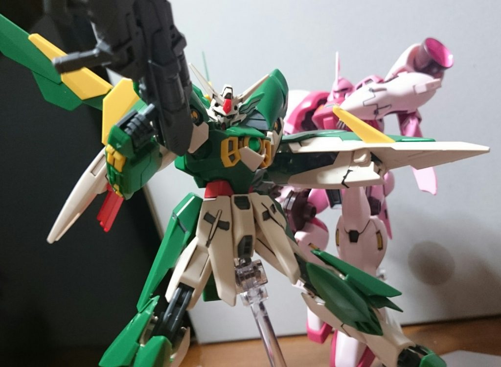 フェニーチェリナーシタとアクションっス~
姫を守る騎士のように、若しくは盾を召喚したように