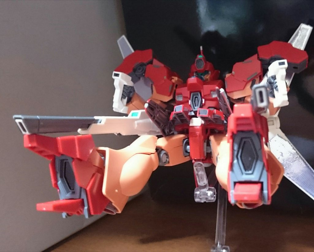 ・HGBDジェガンブラストマスター
全身ビームお化けなユッキーの新機体っス!リっくんの隣で戦えるようにと思ってつくったようっスけど、こんなんリっくんまでビームの奔流に呑まれそうな…