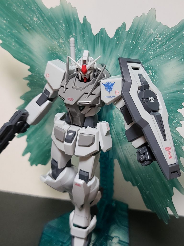 アニメで見上げてたポーズを上から…