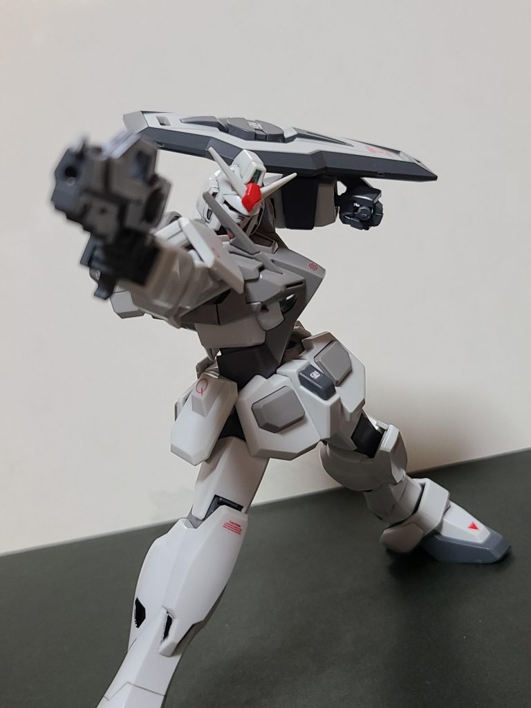 ライフルでポージング!