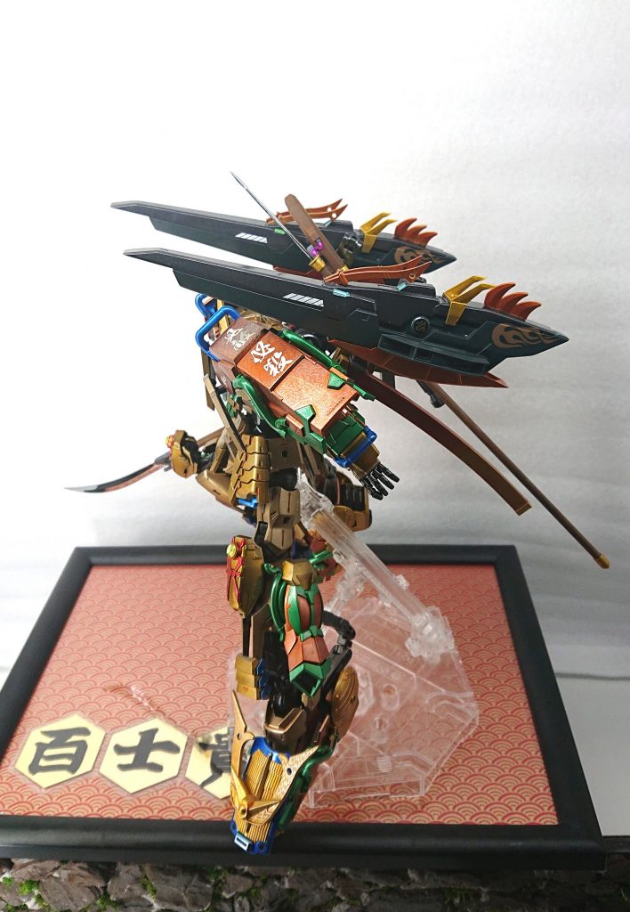 【大筒「双龍」】
大将軍をモデルにした二つの大筒は、龍の頭に見立ててます。
+