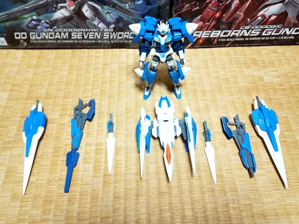 主な武装は「GNバスターソードⅡ」x2、「GNバスターライフル/LR、RP」、「GNソードⅡ」x2
オーライザーは背部アタッチメント及び粒子安定装置としての意味合いが強く、飛行させることはあまりない。