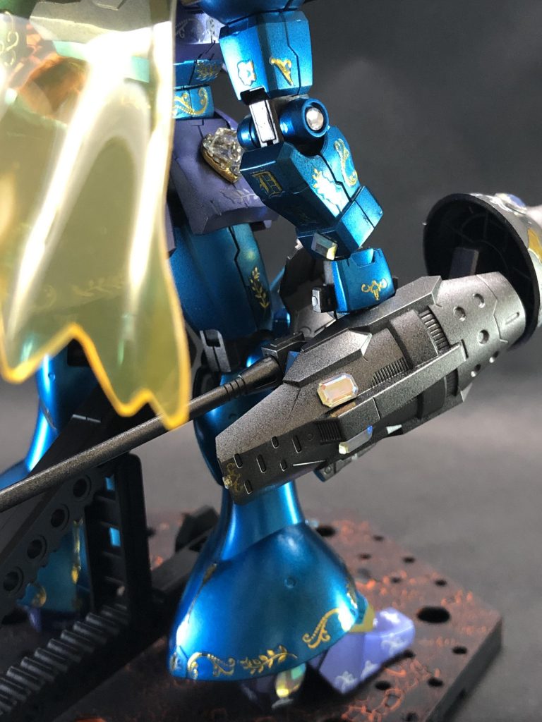 エングレービングはネイルシールを貼ってます。