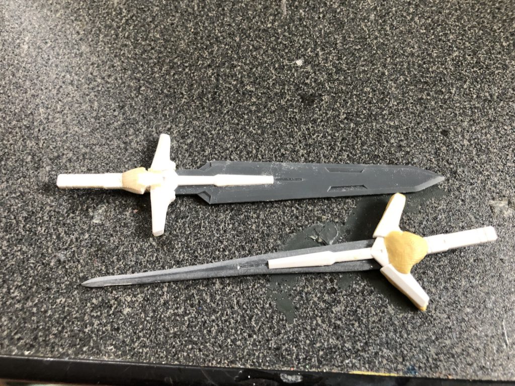 翼の騎士–3枚目/制作者：不満足