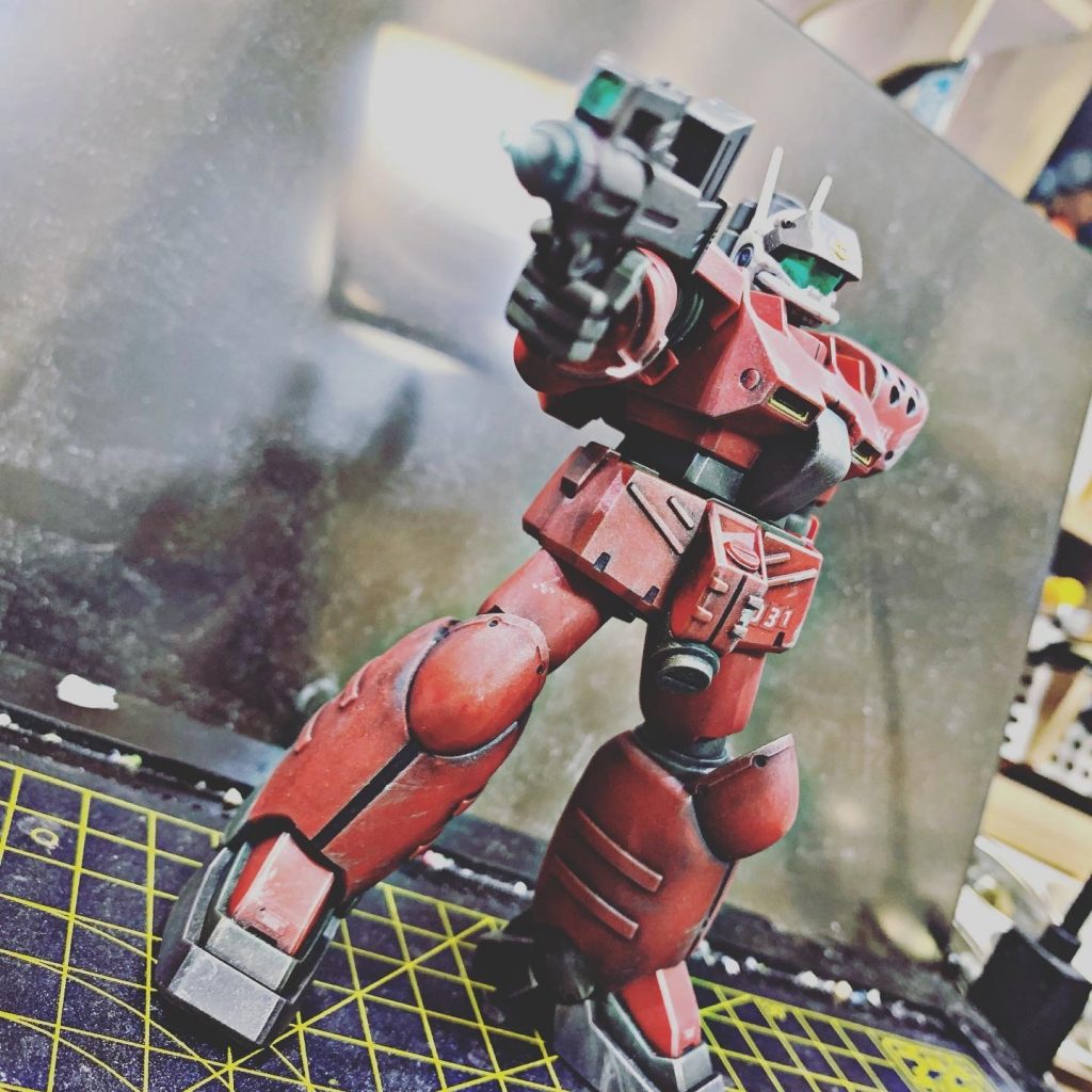 ブルパップマシンガンを構える!