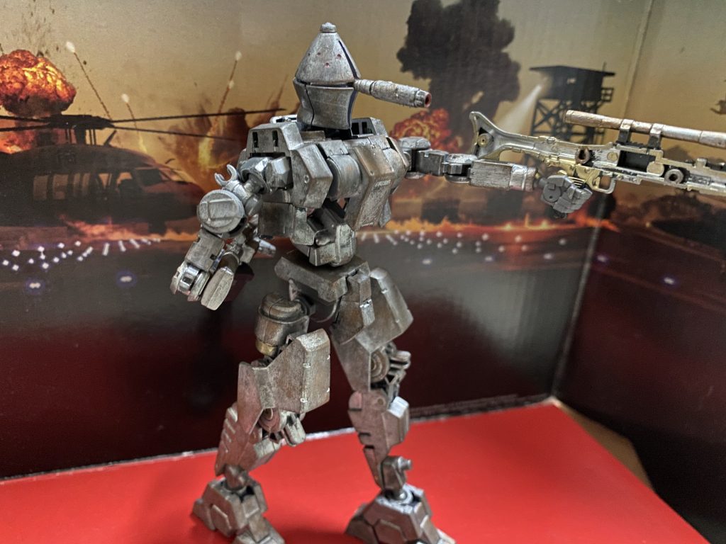 マンダロリアンのig11をモチーフにウェザリングやミキシングをしたのでポージングも似たようなポージングにしました
    +