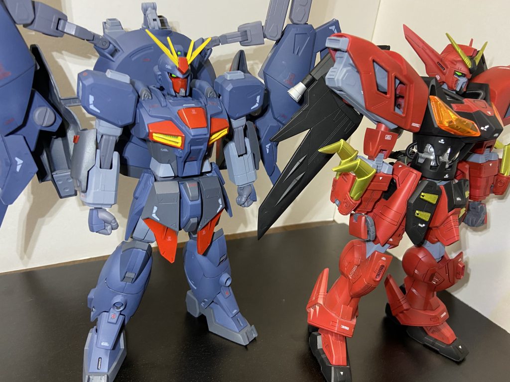 長年の夢だった1/100サイズでのフロスト兄弟ツーショット。満足です。