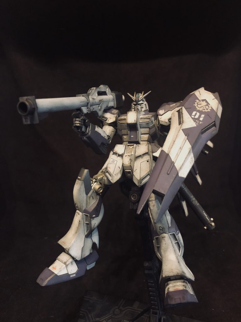 Hi-ν Gundam–6枚目/制作者：mammon