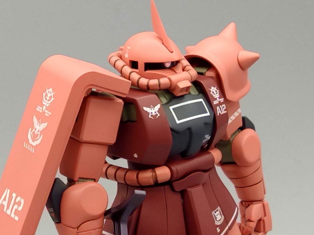 1/144 HGUC MS-06S シャア専用ザクⅡ–4枚目/制作者：@dagored00