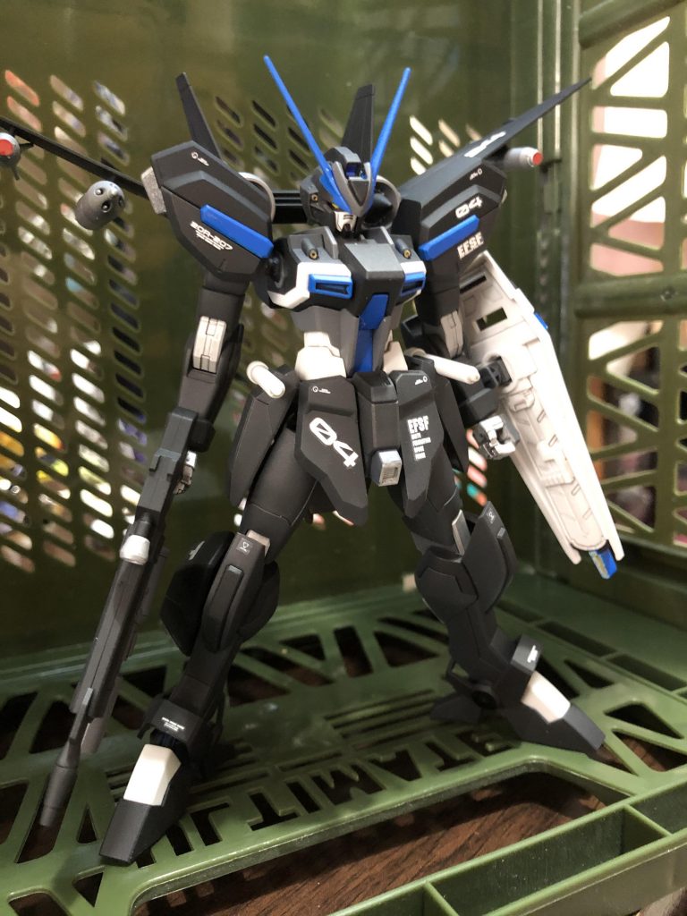 原因不明の空間転移により、いくつかの平行世界が一つになった世界。
ロンドベルと協力関係にあるザフトから技術協力によりストライクフリーダム、インフィニットジャスティスとともに配備された機体。
アナハイムによりＮＴ仕様に調整されている。
パイロットは
ロンドベル治安維持遊撃部隊
特殊戦略作戦室機動９課所属
アスナ.ウィザード中尉♀

スパロボのノリでご覧下さい。