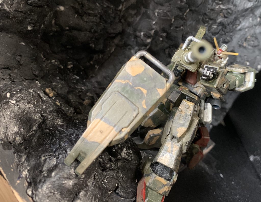 陸戦型ガンダム–3枚目/制作者：超兄貴