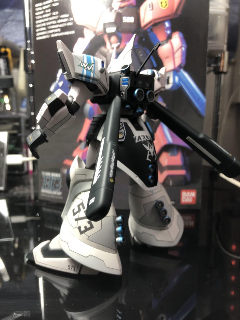 噂のシャアデカール。でもかっこいいからいいべ!笑