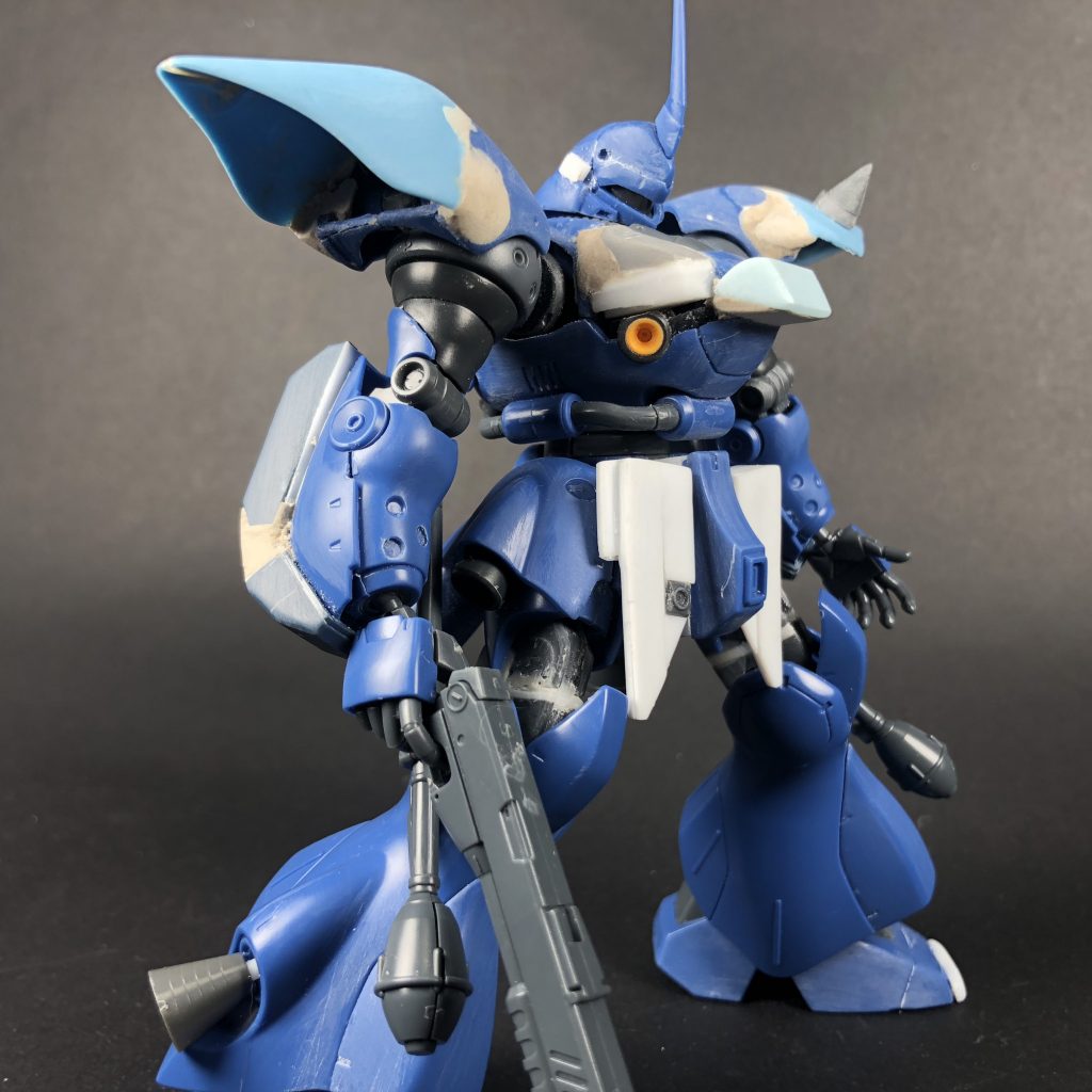 ガントレット状の部品はZZのバックパックとエポパテで作成してます。