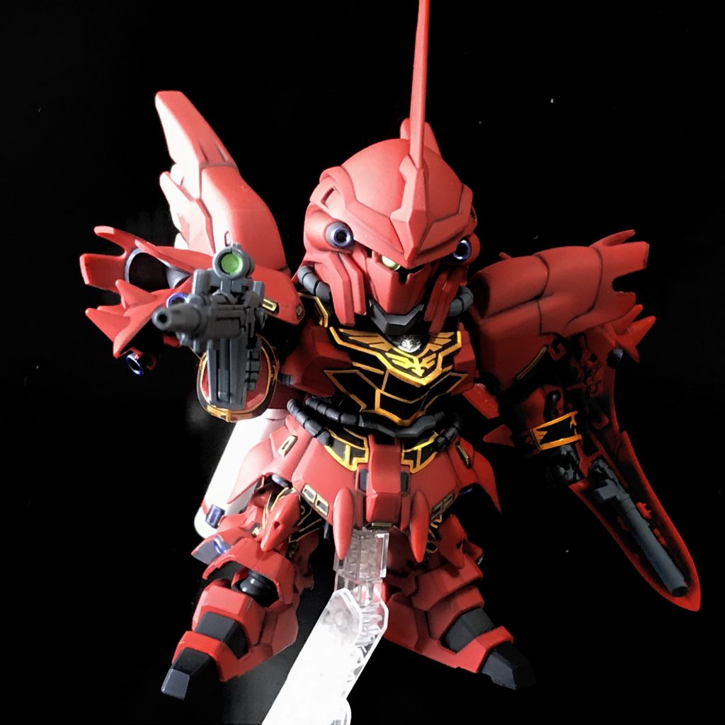 シナンジュにあまり思い入れがなく、シナンジュ自体を初めて作りました。が、カッコいいではないですか！(^^)そのうちRG等でも作りたいものです。