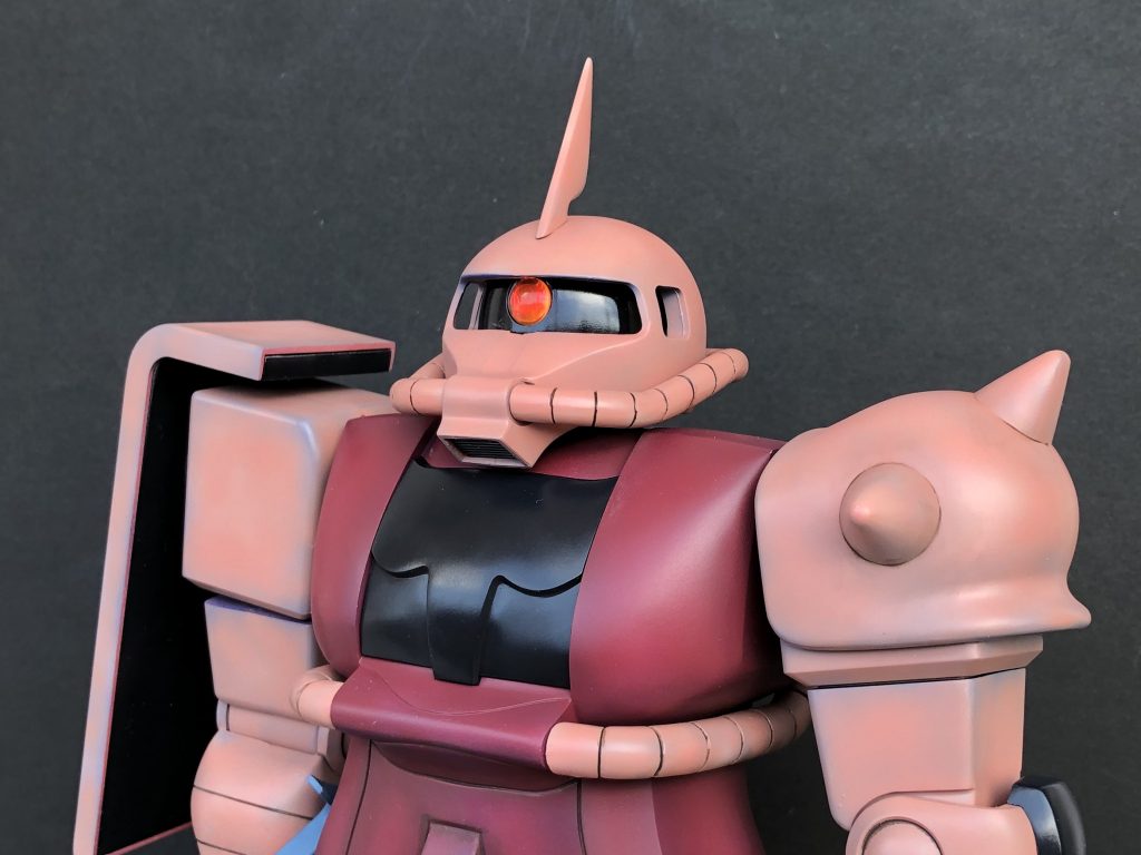 モノアイは麦球で電飾してますよ。